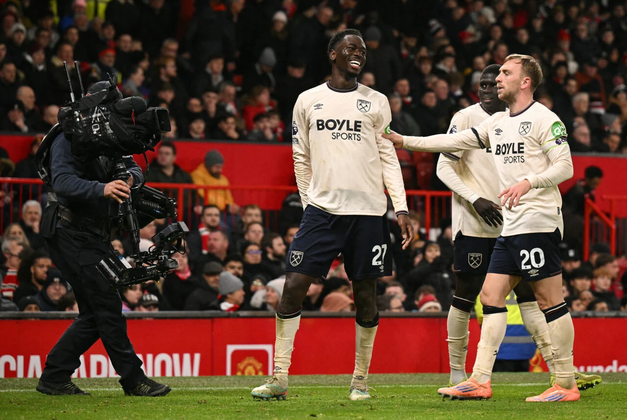 ผีแดงโดนยิงท้ายเกมเจ๊าขุนค้อน